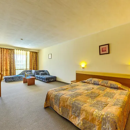 Hotell Club Sunny 4*