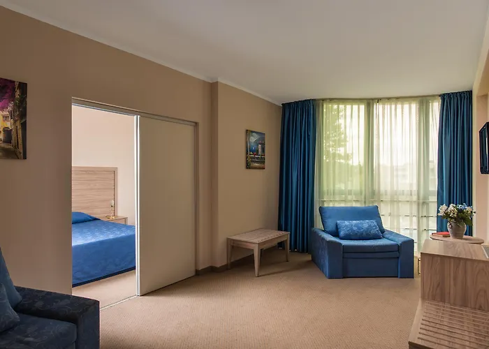 Szálloda Club Sunny 4*