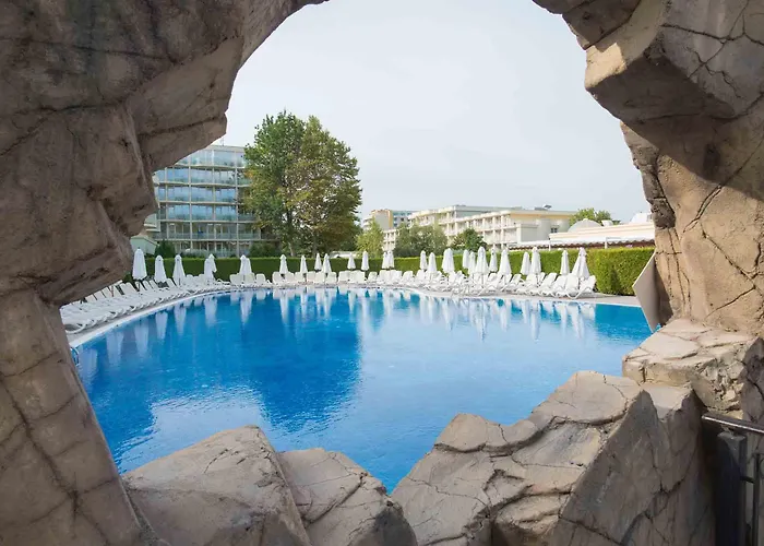 Szálloda Club Sunny 4*